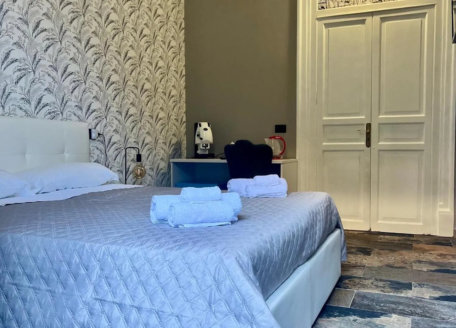 B&B Dimora Emily Palermo Italia